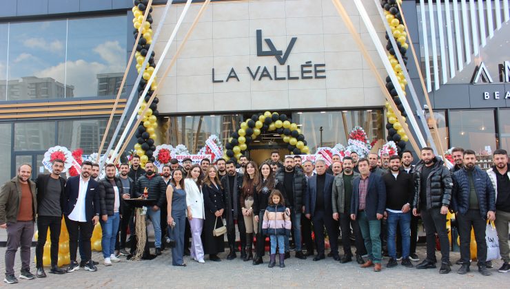 Alışverişte Lüksü Sevenlere; La Vallée