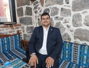 YRP’li Şenyiğit, Diyarbakır Büyükşehir Belediyesi’ne Seslendi: “Gerekeni Yapın”