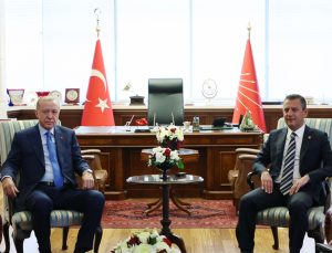 Cumhurbaşkanı Erdoğan, CHP Genel Başkanı Özel’le Görüştü