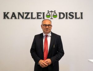 Almanya ‘da Bir Entegrasyon Başarısı Örneği; Kürd Avukat Necdal Dişli