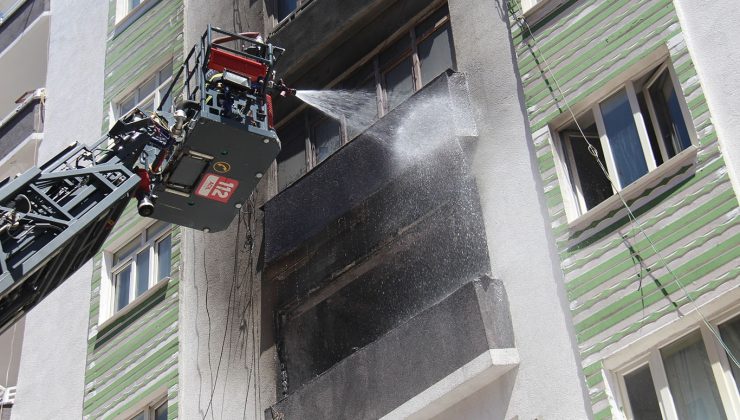 Bağlar’daki Yangında 5 Kişi Dumandan Etkilendi