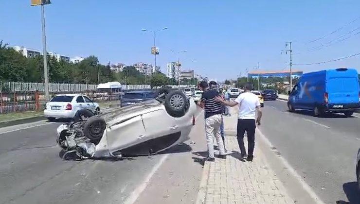 Kontrolden Çıkan Otomobil Takla Attı