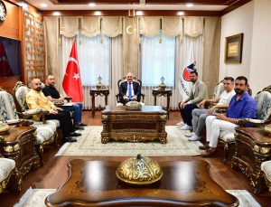 Vali Zorluoğlu’ na Ziyaretler Sürüyor