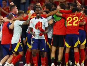 Euro 2024’te İspanya, İlk Finalist Oldu