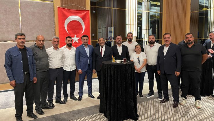 Ak Parti Diyarbakır Teşkilatında 23. yıl kutlaması