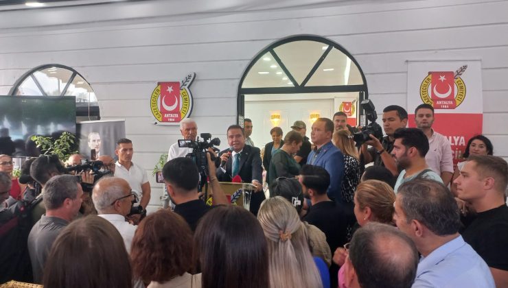 Antalya Gazeteciler Cemiyeti Lokali’nin Açılışına Yoğun İlgi