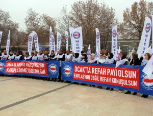 Memur-Sen: Maaşlarımız İyileştirilsin Kayıplarımız Giderilsin