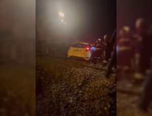 Diyarbakır’da Hemzemin Geçitte Kaza: 1 Ölü, 1 Yaralı