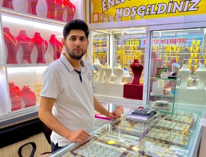 Kuyumcu Ekin, Ramazan Bayramı’nı Kutladı