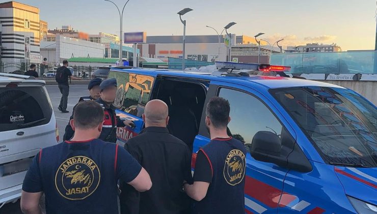 Uyuşturucu Suçundan Aranan 2 Şahıs Yakalandı