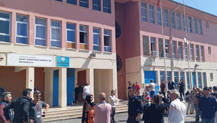 Hatırlatma Yapılmadı Yüzlerce Öğrenci Mağdur Oldu