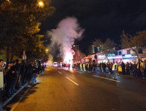 Diyarbakır’da Düzenlenen Tekbir Cuma’sından Kareler
