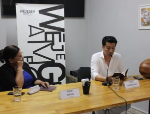 Amed’ in Sanatçısı, Bu Kez Şair Kimliğiyle Sahnedeydi