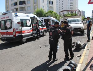 Diyarbakır’da Trafik Kazası: 2 Yaralı