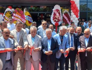 Dormanlı Mandıra ve Şarküteri Mamak’ta Açıldı: Açılışa Siyaset ve İş Dünyasından Yoğun İlgi