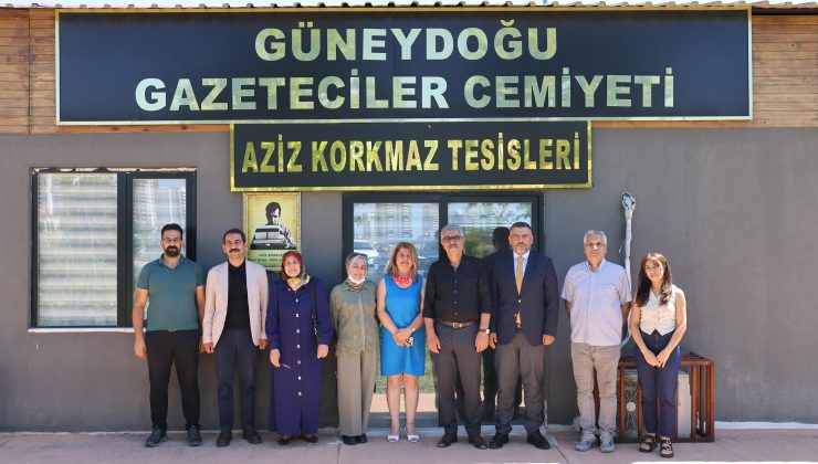 Bağlar Belediyesi Eş Başkanı Çelik, GGC’yi Ziyaret Etti