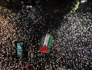 İstanbul’da “Gazze’ye Umut Işığı Ol” yürüyüşüne yoğun ilgi