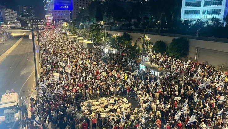 İsrail’de hükümet karşıtı grev ve protestolara 1 milyondan fazla katılım