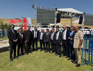 Başkan Mehmet Çiçek’ten Malazgirt Zaferi’nin yıl dönümünde anlamlı ziyaret