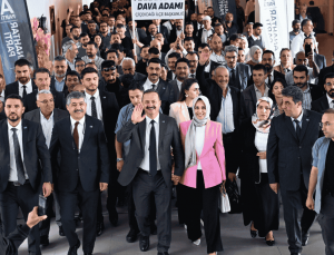 Anahtar Partililer için yeni şarkı: Geliyor Yavuz Başkan