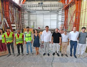 Başkan Karaca Kültür merkezinde çalışmaları inceledi