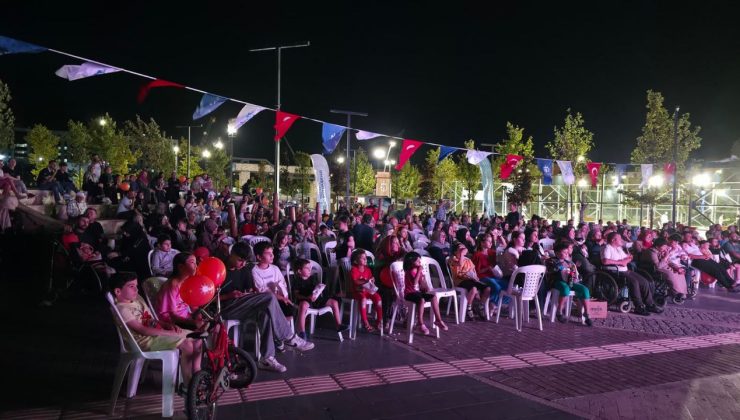 Kocaeli Büyükşehir’den kitapseverlere film molası