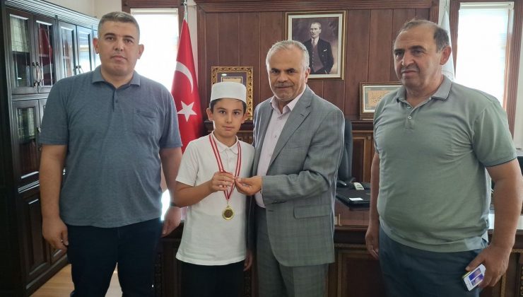 Kur’an-ı güzel okuma yarışması birincisinden Gazze’ye anlamlı bağış