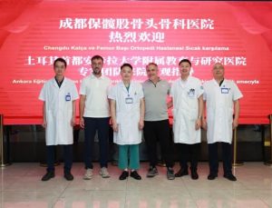 Kırıkkaleli profesörler Çin’de robotik cerrahi rirvesinde