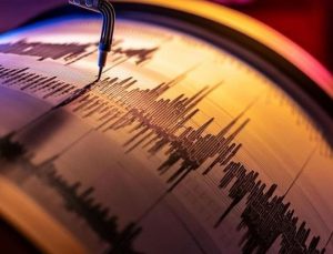 Balıkesir Sındırgı’da 6,1’lik deprem: Göçük iddiaları