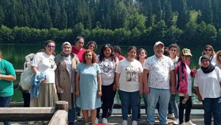 Kars Engelsiz Yaşam Merkezi’nden Karagöl’e moral dolu gezi