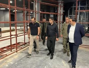 Sarıkamış Kaymakamı ve Belediye Başkanı Kılıç'tan Milli Park merkezine ziyaret