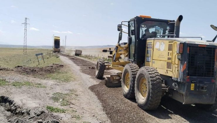 Susuz’un Taşlıca köyünde yol çalışmaları tamamlandı