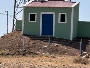 Kars'ta Sorguçkavak Köyü'nün içme suyu deposu yenilendi