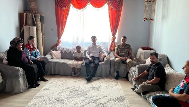 Kaymakam Kahraman’dan Bacalı Köyü’ne hane ziyareti: “Köylü milletin efendisidir”