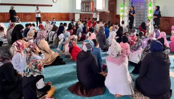 Kars Emniyeti'nden Aile Yılı’na özel bilinçlendirme etkinliği