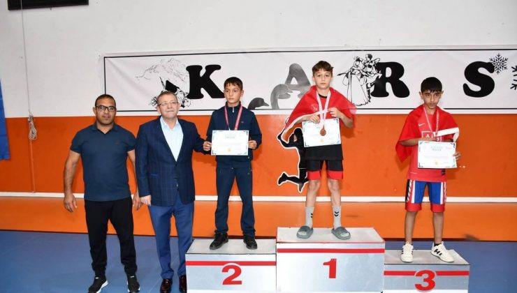 Ani Cup Güreş Müsabakaları, ödül töreniyle taçlandı