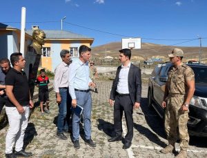 Digor Kaymakamı Kahraman’dan Türkmeşen Köyü okuluna ziyaret