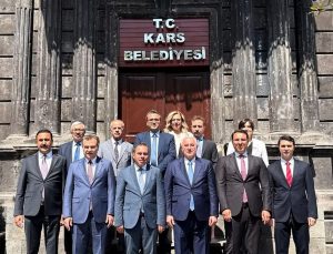 Kamu Başdenetçisi Mehmet Akarca'dan Kars Belediye Başkanı Prof. Dr. Ötügen Senger’e ziyaret