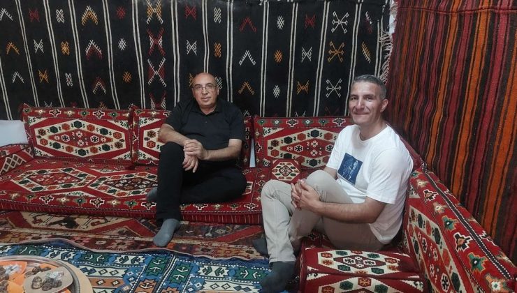 Gazeteci Çakmak’tan "Şark Odası" hediyesi