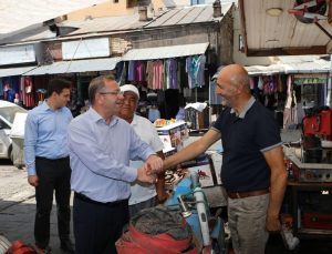 Vali Ziya Polat'tan esnafa ziyaret hayırlı işler, bereketli kazançlar diledi
