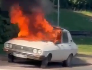 TBMM'nin önünde 'Beyaz Toros' yakıldı; şüpheli gözaltında