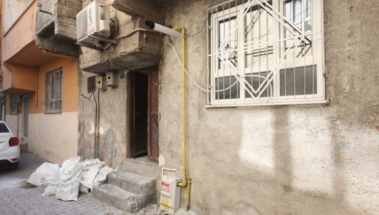 Eyyübiye'de ihtiyaç sahibi aileler doğalgaza kavuşuyor