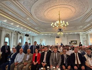 Van'da tüm partiler Saadet Partisi kongresinde buluştu!