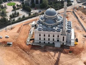 Gebze Tabduk Emre Camii’ne Büyükşehir eli değiyor