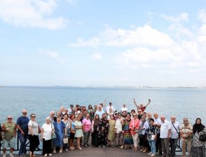 Kocaeli’nin çınarlarına hem tatil hem eğitim imkânı