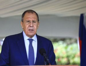 Lavrov: İstanbul’da 2022’de üzerinde mutabık kalınan güvenlik garantilerini destekliyoruz