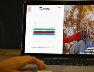 Bakan Memişoğlu: Üniversite hastanelerine randevu artık MHRS üzerinden