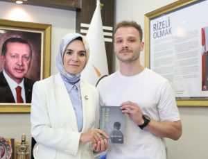 Rizeli gencin, devlet himayesinden yazarlığa giden hayat hikayesi