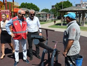 Okul bahçeleri Kepez’le güzelleşiyor