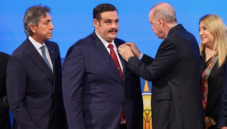 Yalvaç Belediye Başkanı Kodal AK Parti'ye katıldı